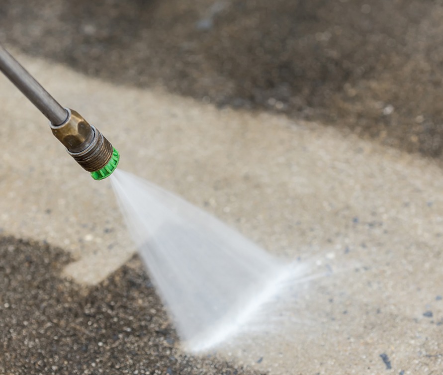 Concrete and Driveway Wash Services by Elite Pressure Washing