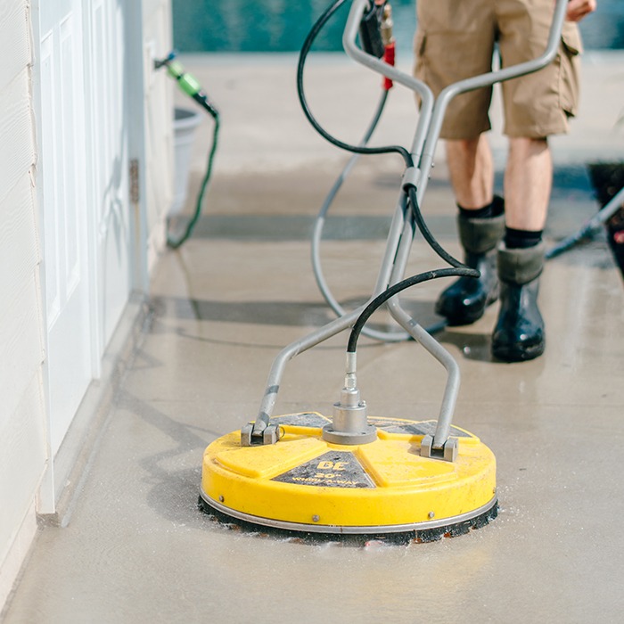 Concrete and Driveway Washing Services by Elite Pressure Washing